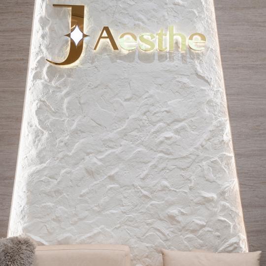 J AESTHE CLINIC - THI C&Ocirc;NG