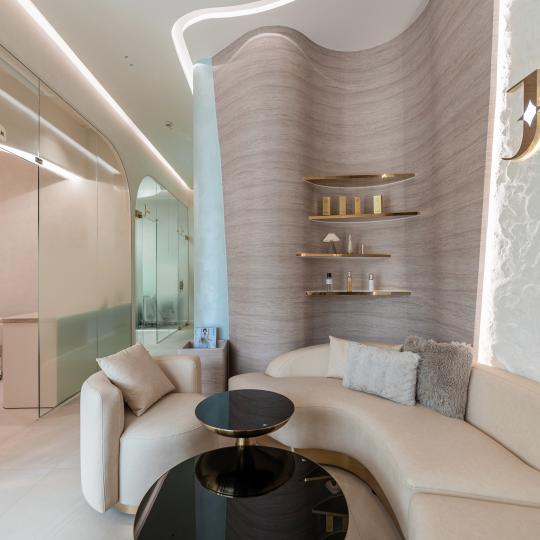 J AESTHE CLINIC - THI C&Ocirc;NG